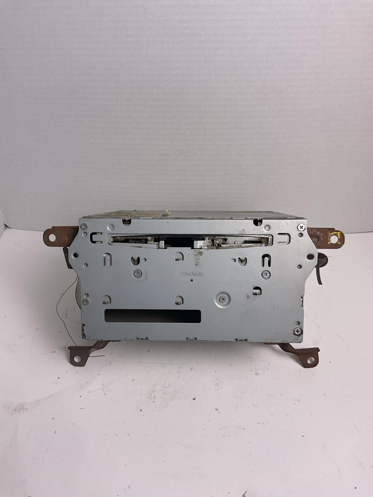 Audio & Visual Equip.(radio) NISSAN ARMADA 08 09 10 11 12 13 140